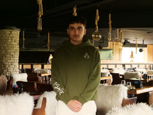 Heros hoodie
